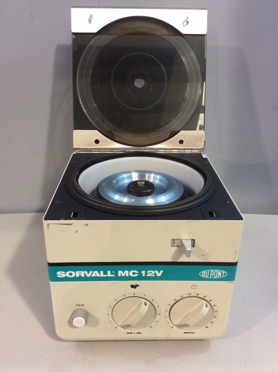 DuPont Sorvall MC12V Centrifuge