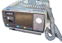 NIHON KOHDEN TEC-7100A DEFIBRILLATOR