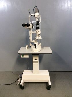 UNION VISION SLIT LAMP 500 W/ MOTORIZED TABLE